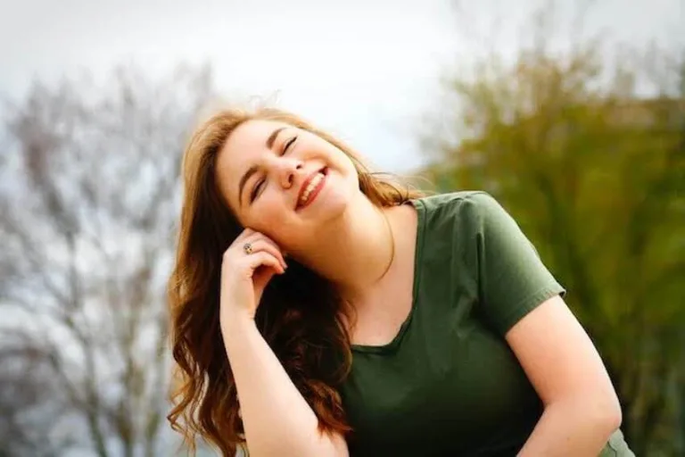 How to Let Go of the Past and Be Happy